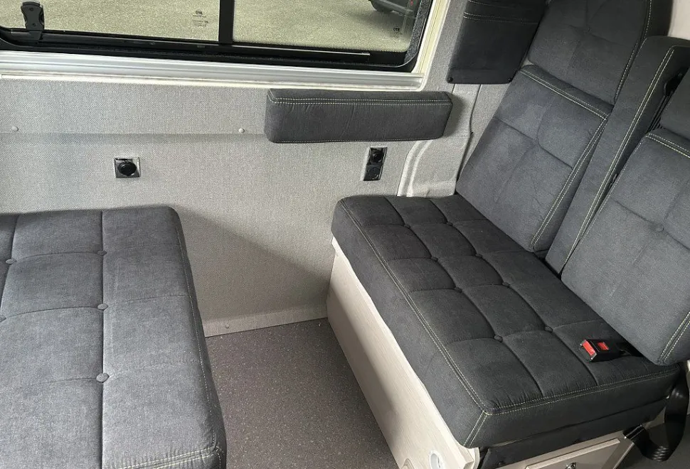 AUTO SLEEPERS  ACTIVE FL635 P 
