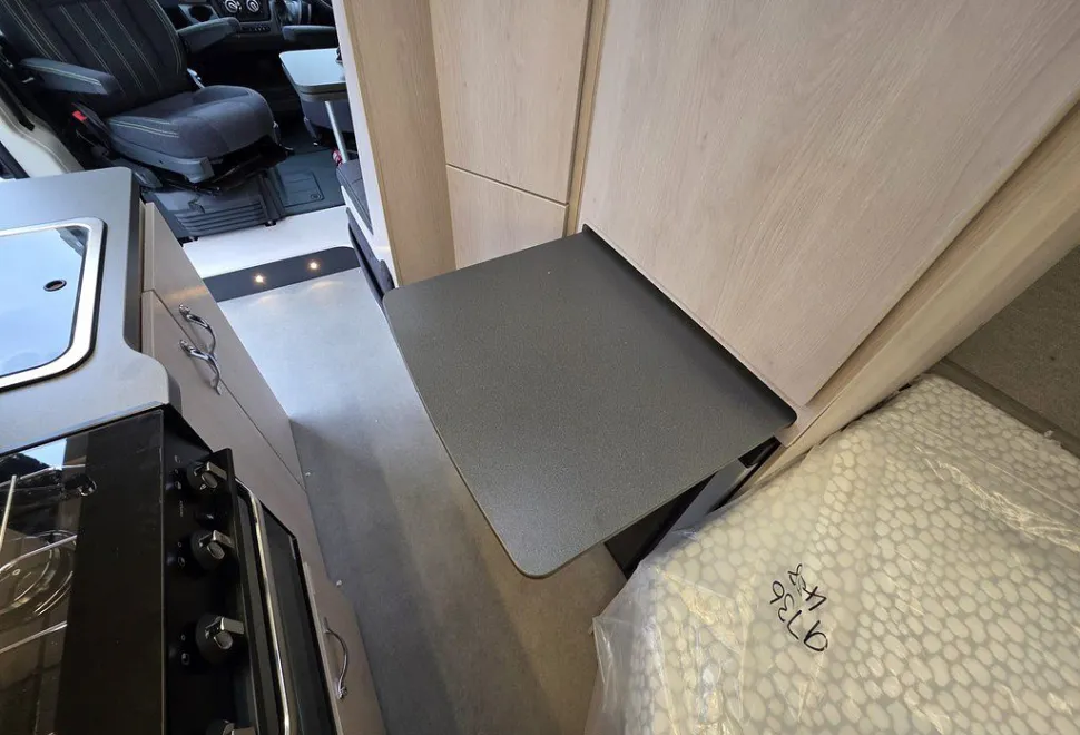 AUTO SLEEPERS  ACTIVE KB635 