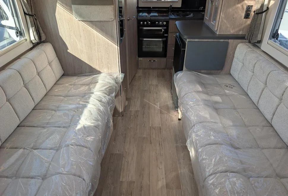 AUTO SLEEPERS  BROADWAY EK TB LP 2025-12-01