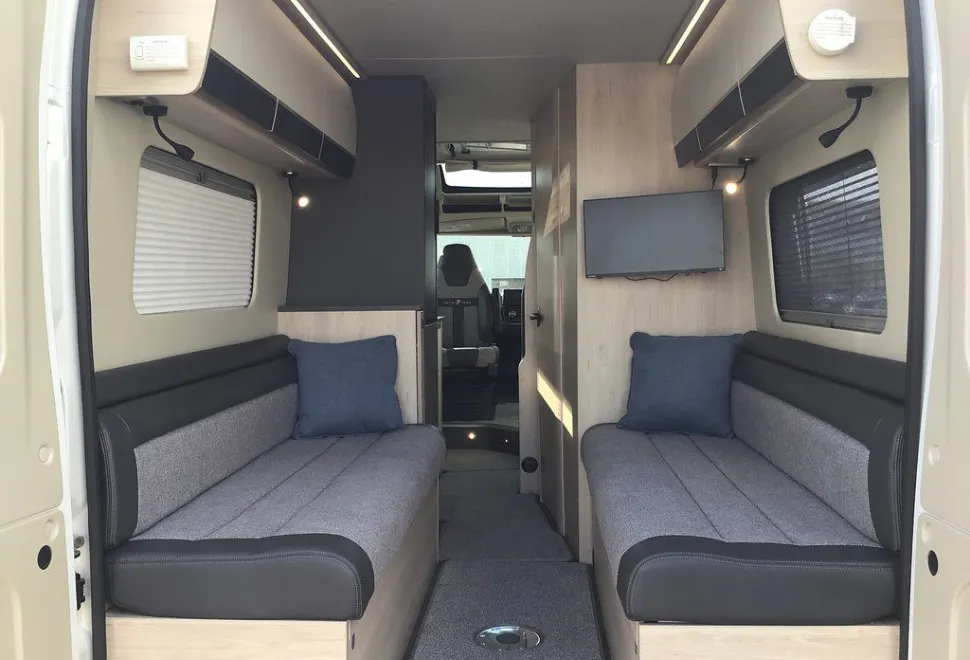 AUTOTRAIL  ADVENTURE 65 