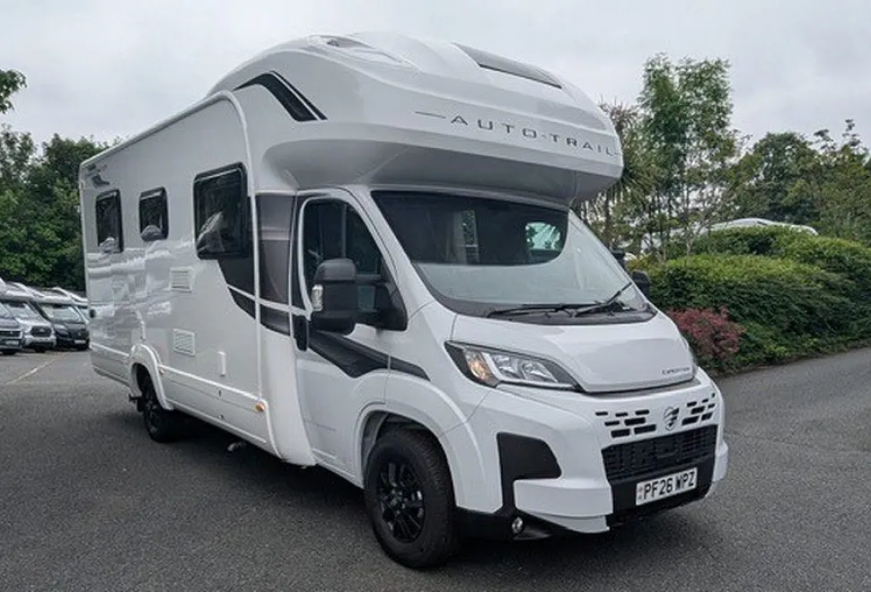 AUTOTRAIL  EXPEDITION C71 2026-06-12