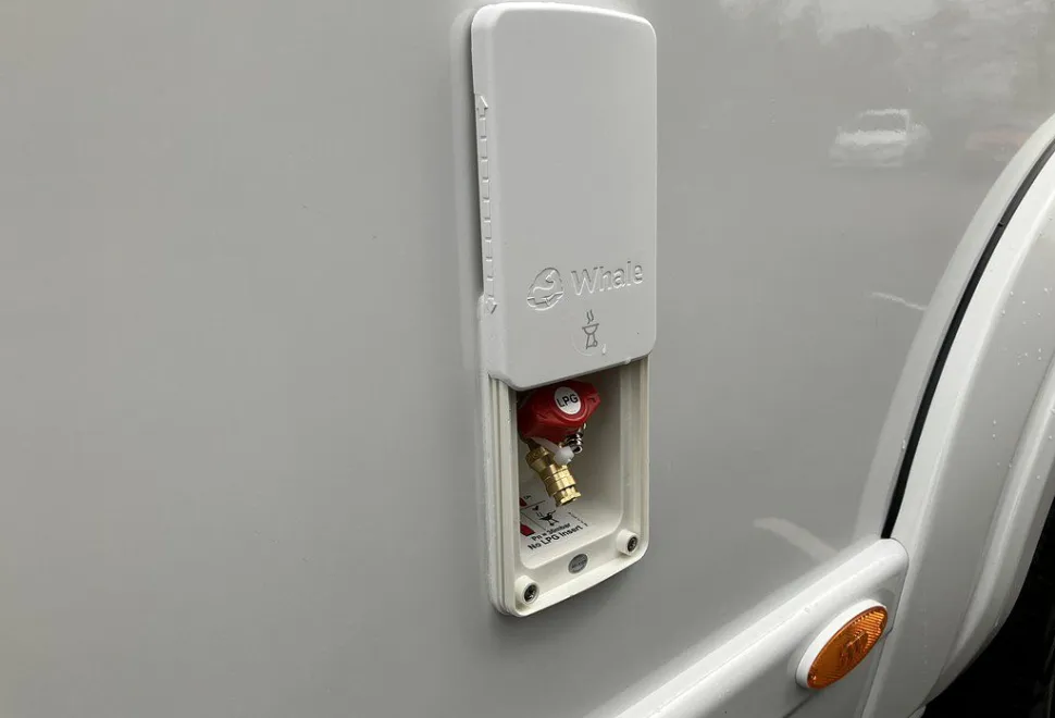 AUTOTRAIL  EXCEL 690T 2026-03-01