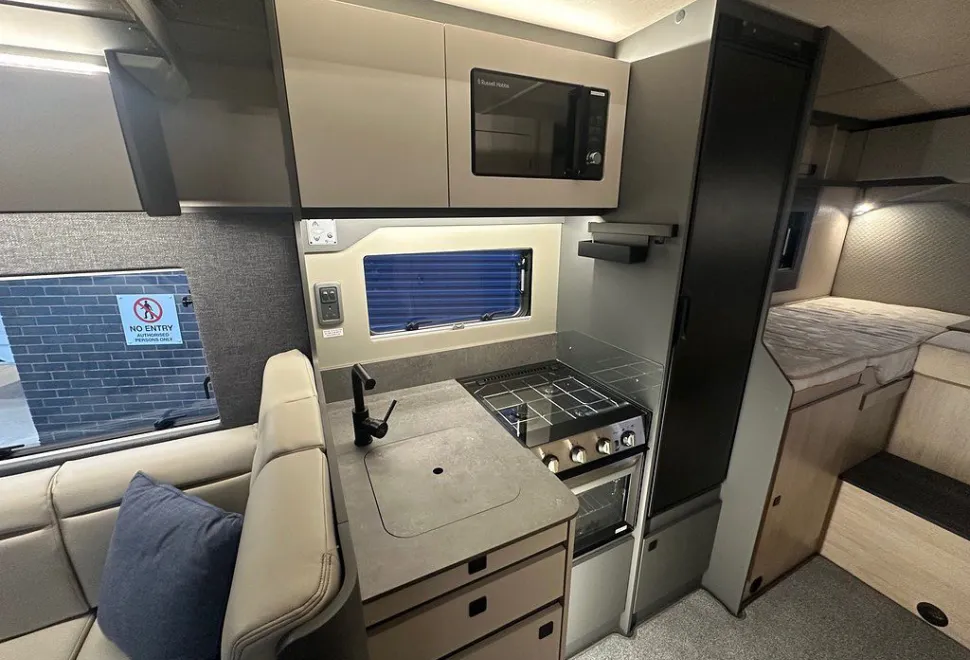 AUTOTRAIL  F-LINE F70 