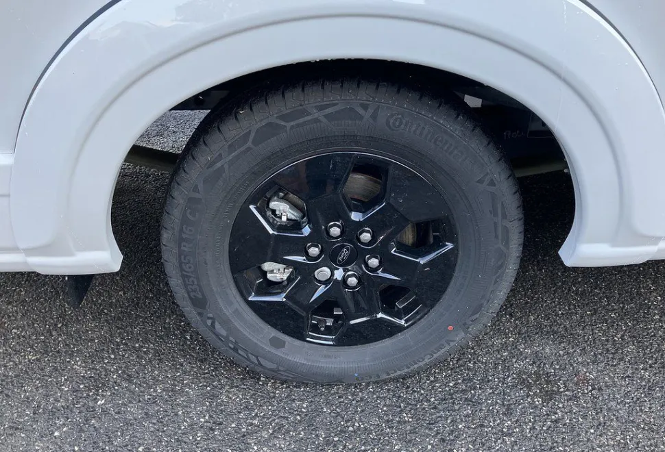 AUTOTRAIL  F-LINE F72 