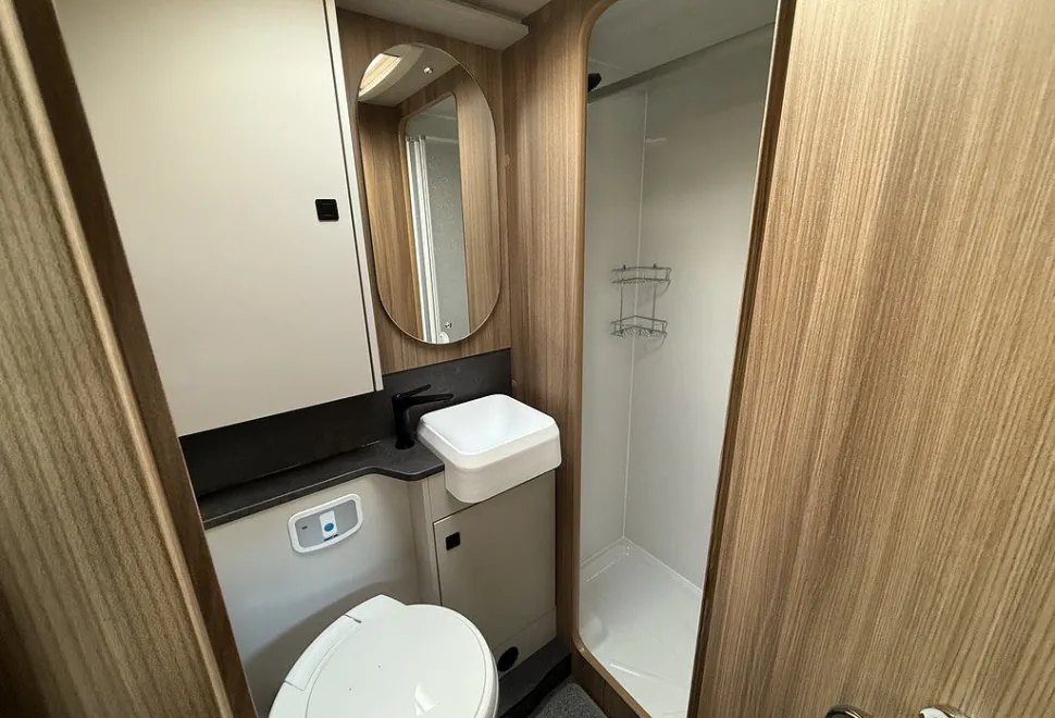 AUTOTRAIL  IMALA 736G 2026-03-01