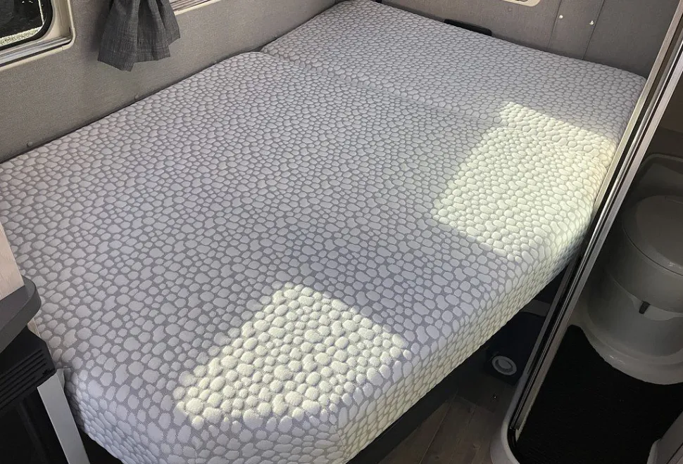 AUTO SLEEPERS  KINGHAM 