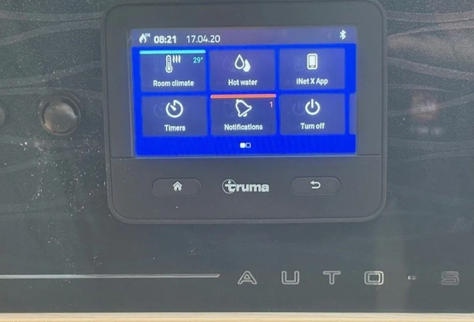 AUTO SLEEPERS  ACTIVE KB635 