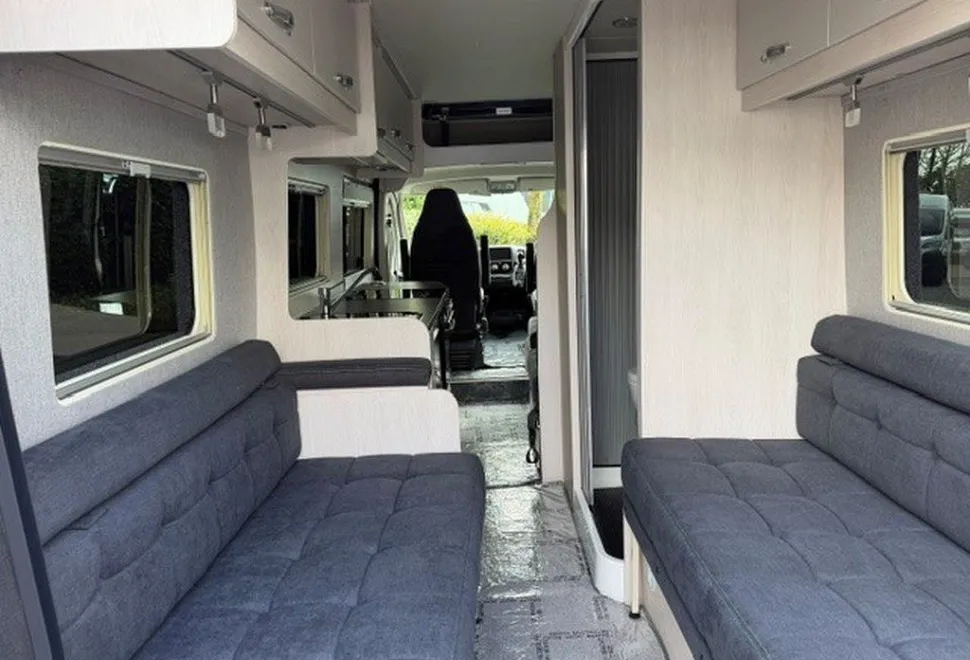 AUTO SLEEPERS  ACTIVE FL635 P 