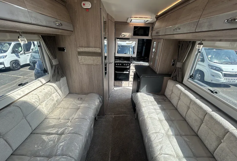 AUTO SLEEPERS  BROADWAY EK TB LP 