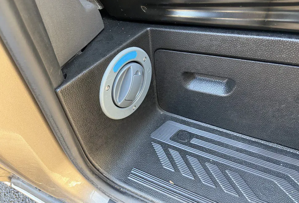 AUTO SLEEPERS  CUSTOM AIR 2025-12-05