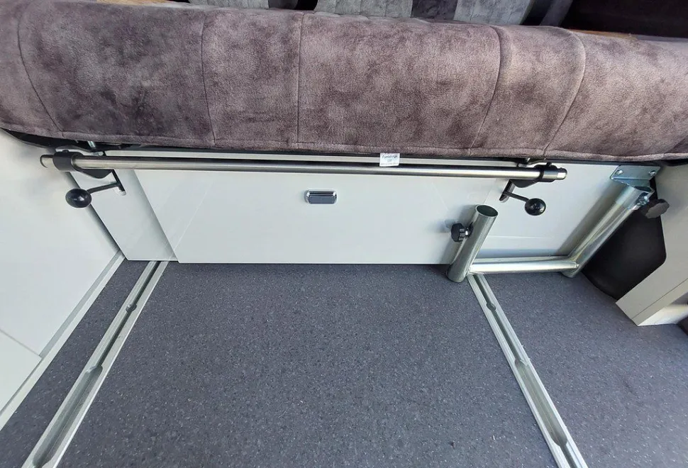 AUTO SLEEPERS  CUSTOM AIR 2025-12-05