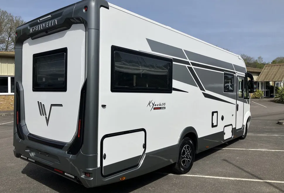 MOBILVETTA  K-YACHT T-LINE 95 