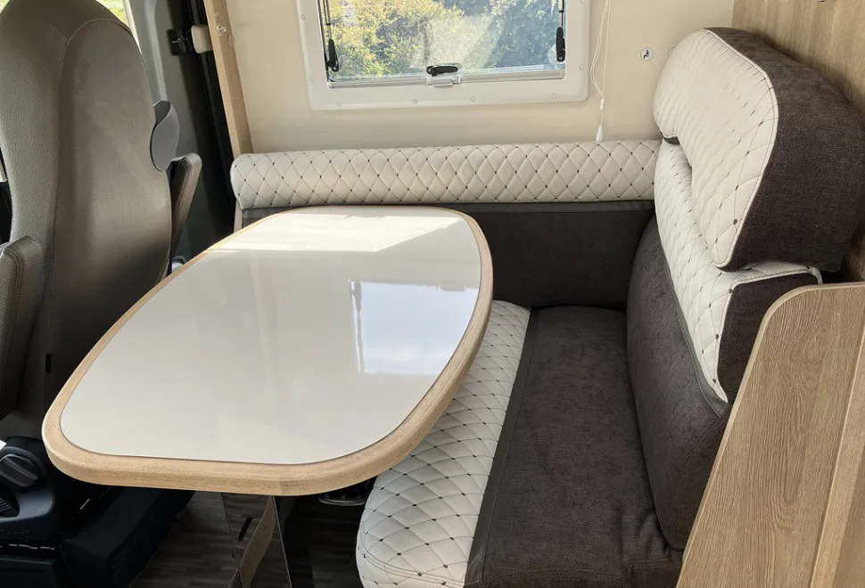MOBILVETTA  K-YACHT T-LINE 95 