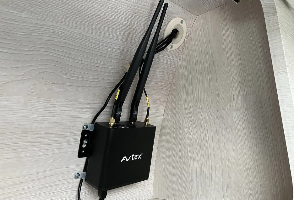 AUTO SLEEPERS  ACTIVE FG635 