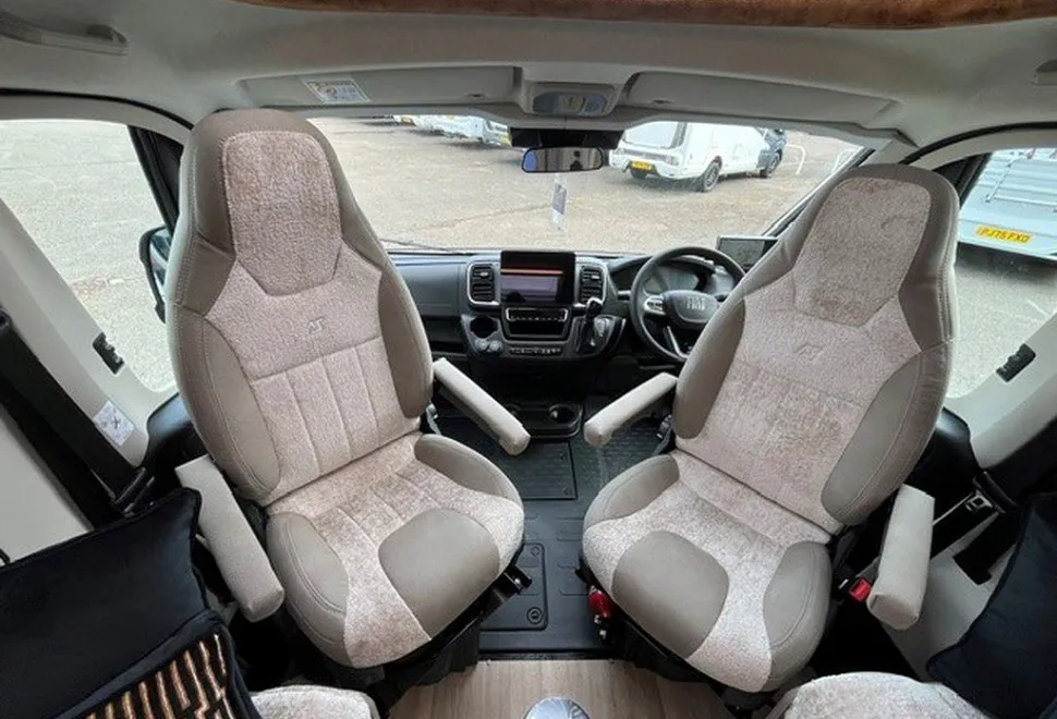 AUTO SLEEPERS  NUEVO EK PLUS 
