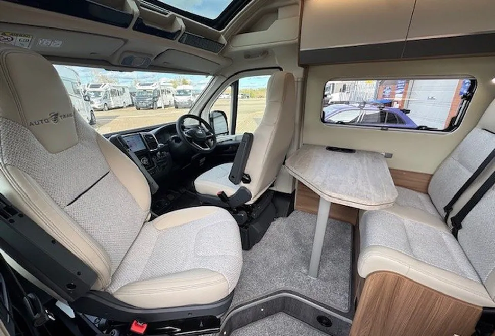 AUTOTRAIL  V-LINE 636 SPORT 