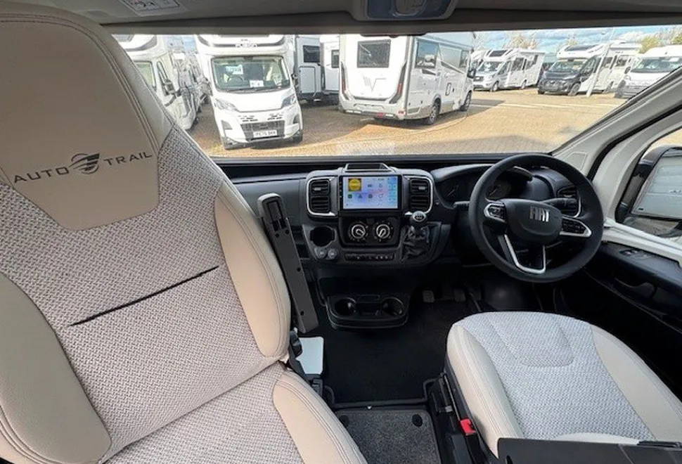 AUTOTRAIL  V-LINE 636 SPORT 