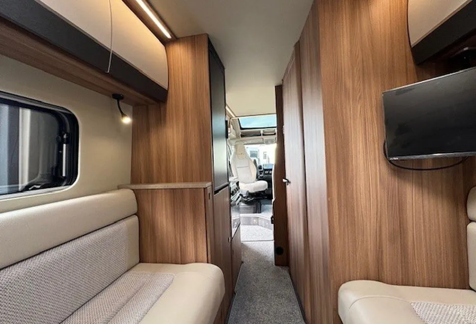 AUTOTRAIL  V-LINE 636 SPORT 