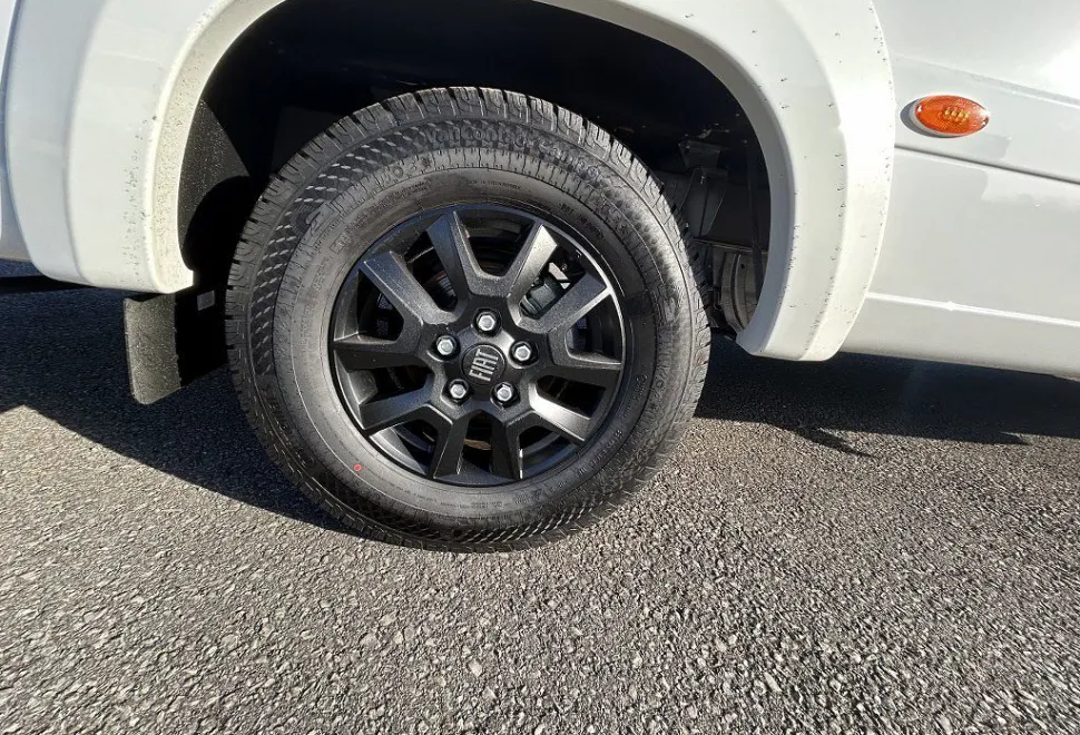 AUTOTRAIL  EXPEDITION C71 