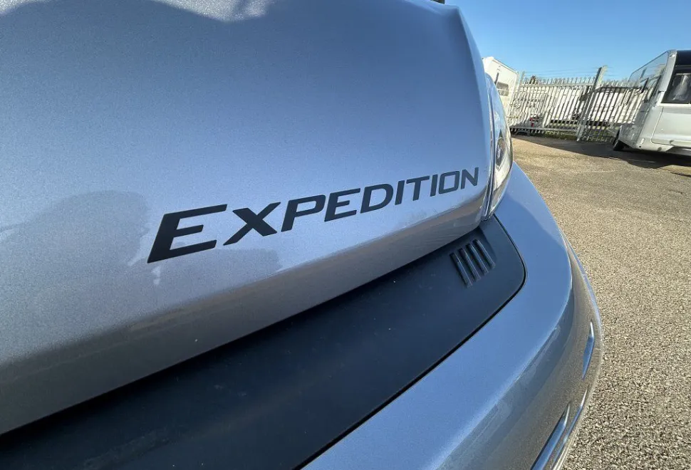 AUTOTRAIL  EXPEDITION C71 
