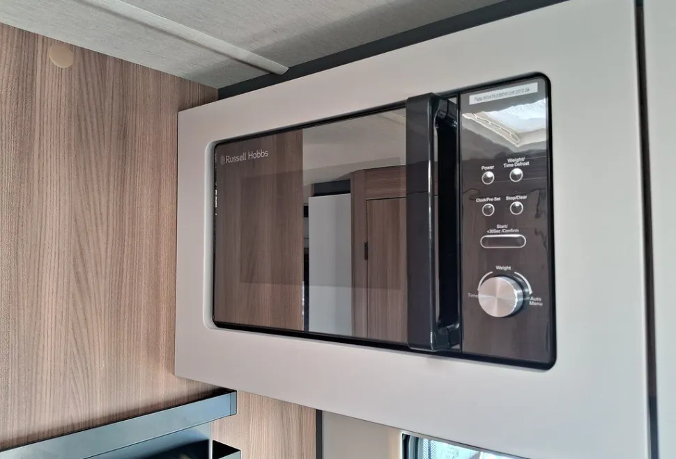 AUTOTRAIL  EXCEL 690T 