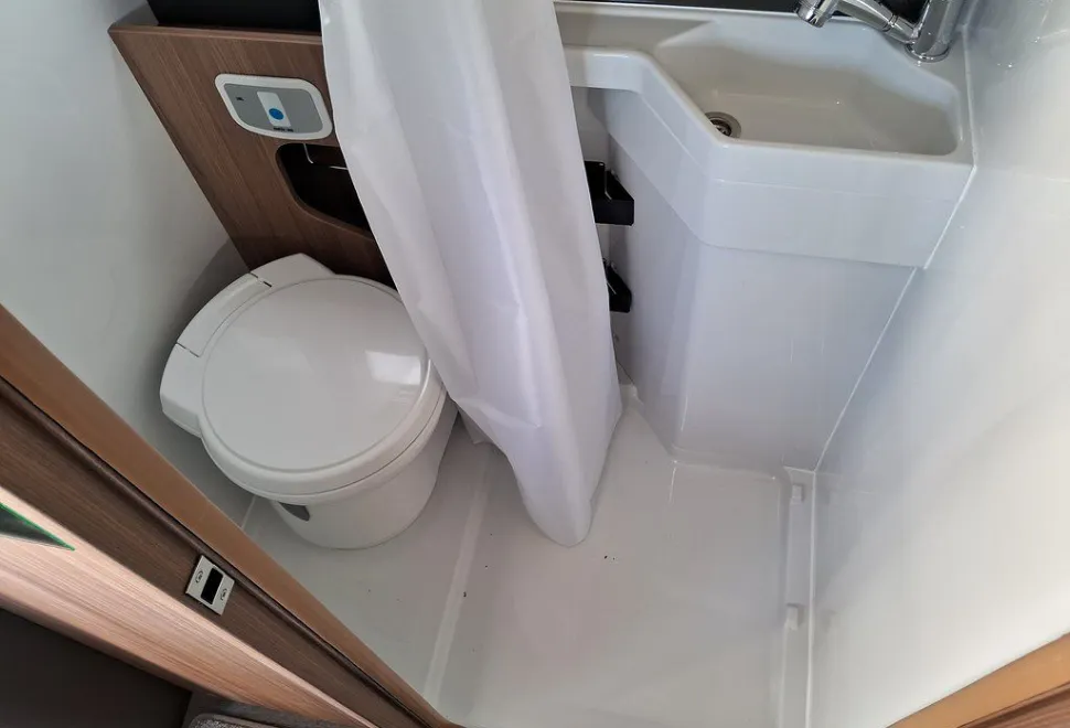 AUTOTRAIL  EXCEL 690T 