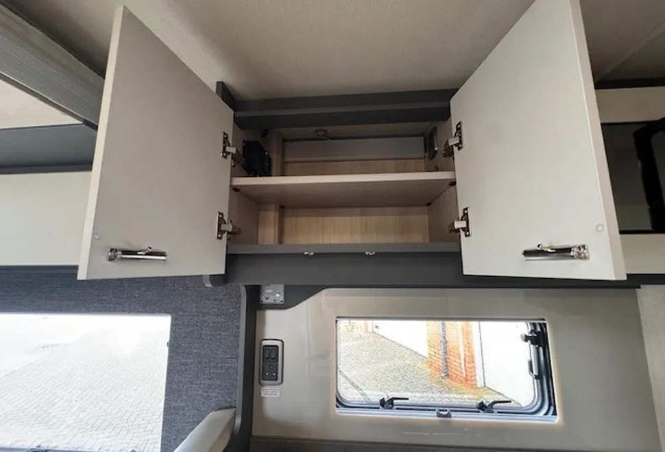 AUTOTRAIL  F-LINE F60 