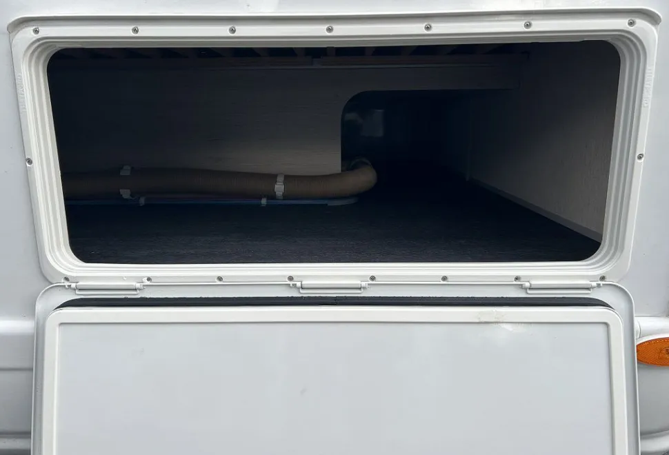 AUTOTRAIL  F-LINE F72 