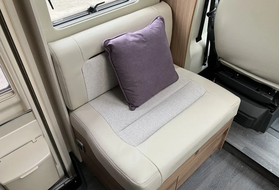 AUTOTRAIL  IMALA 730 
