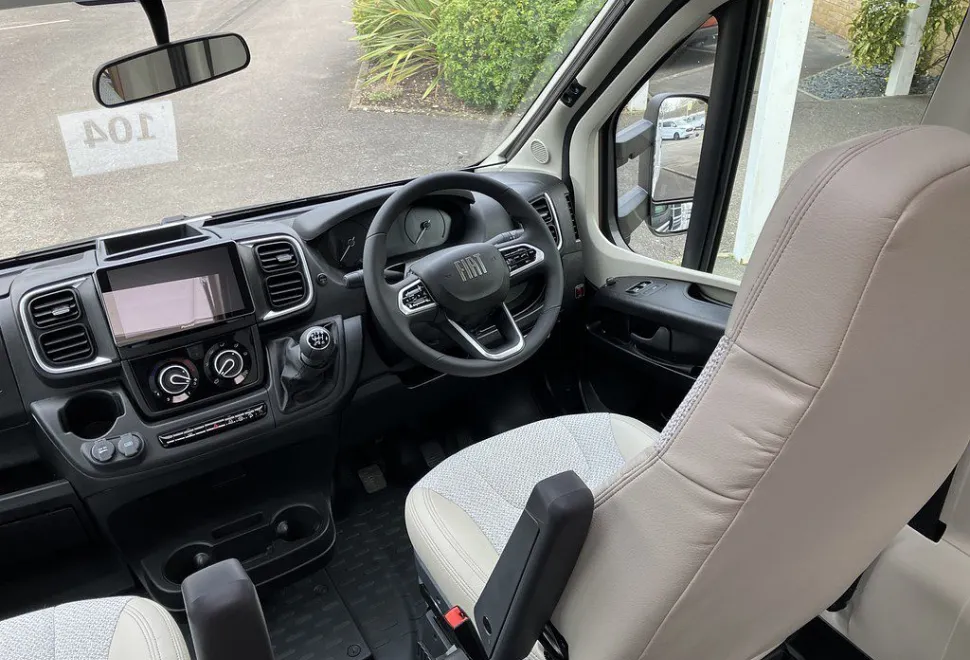 AUTOTRAIL  IMALA 730 