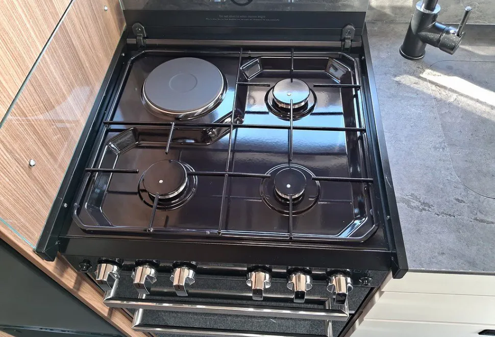 AUTOTRAIL  IMALA 736G 