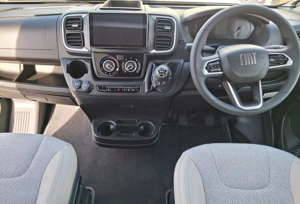AUTOTRAIL  IMALA 736G 
