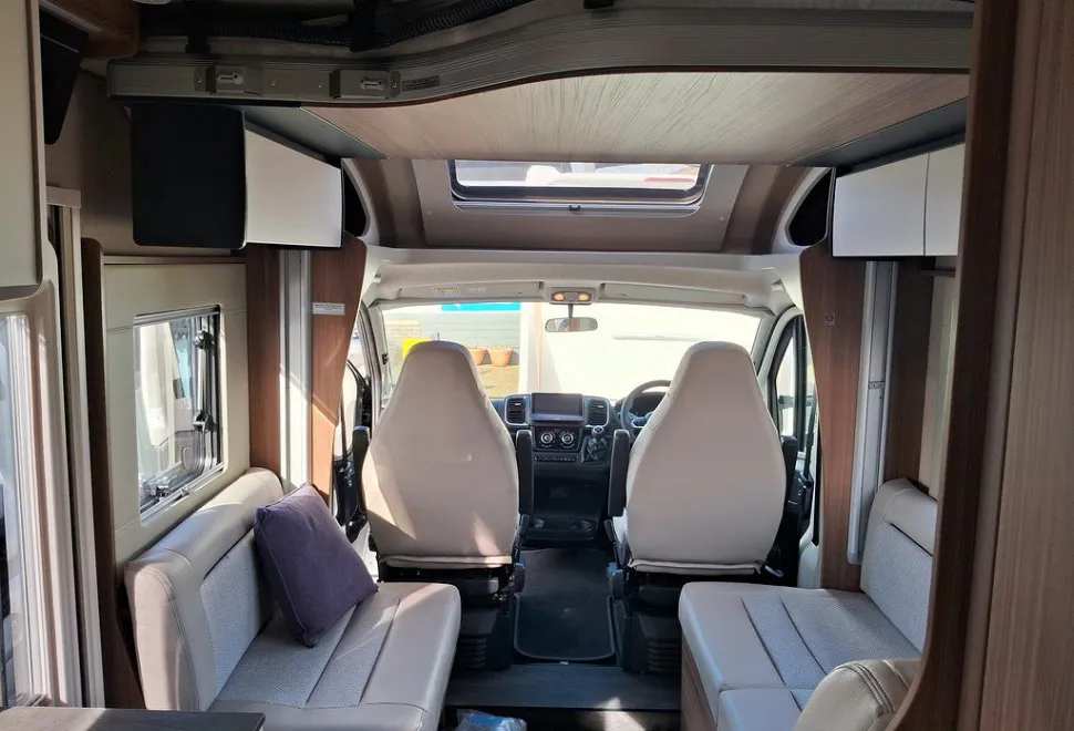 AUTOTRAIL  IMALA 736G 