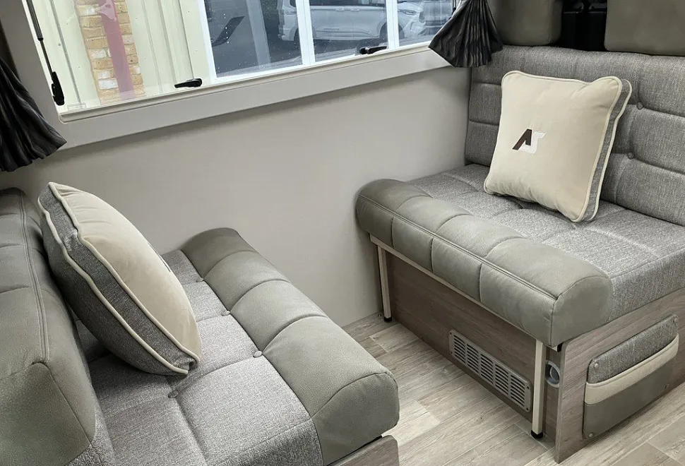 AUTO SLEEPERS  BROADWAY EK LT 2026-03-04