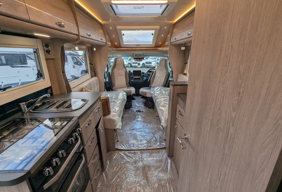 AUTO SLEEPERS  BROADWAY EB 