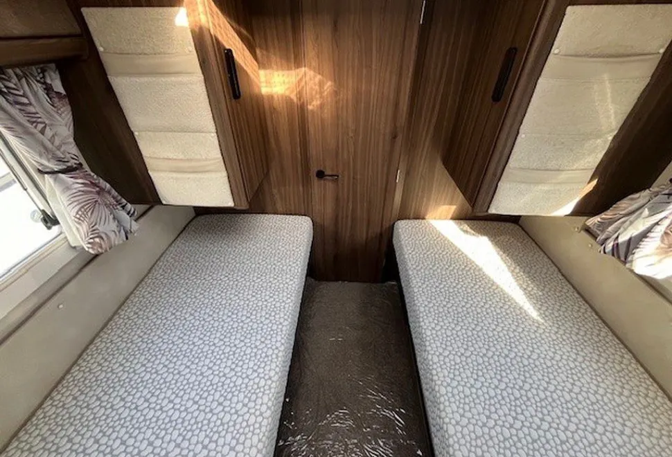 AUTO SLEEPERS  BURFORD DUO 