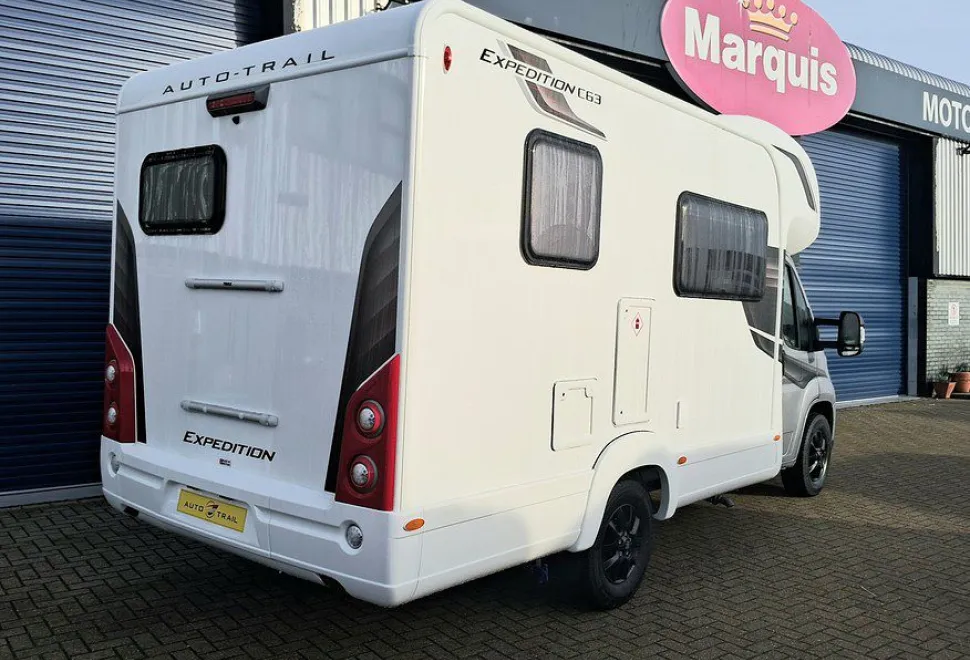 AUTOTRAIL  EXPEDITION C63 