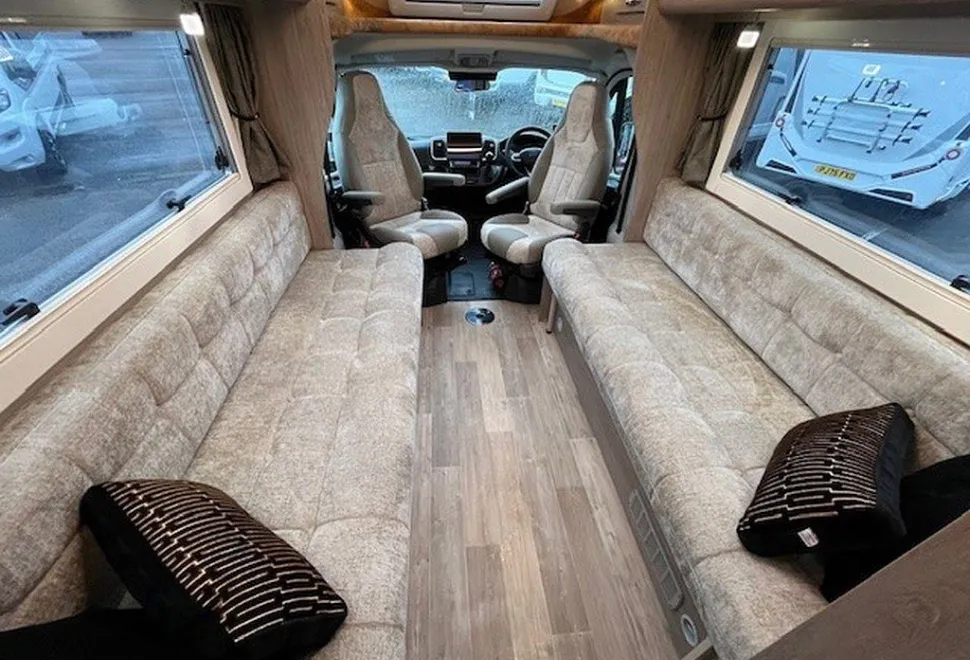 AUTO SLEEPERS  BROADWAY EK TB LP 