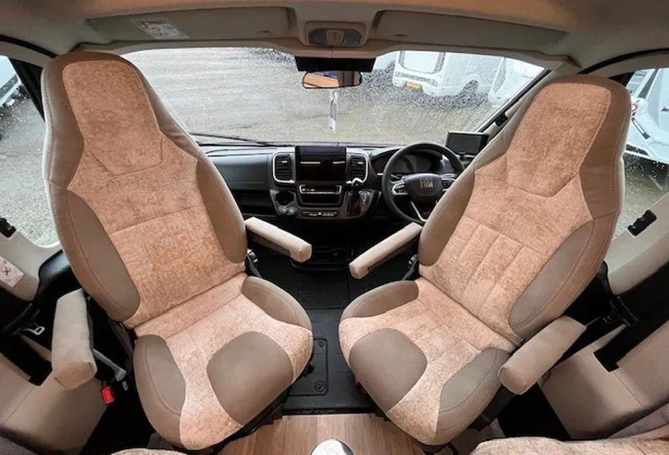 AUTO SLEEPERS  BROADWAY EK TB LP 