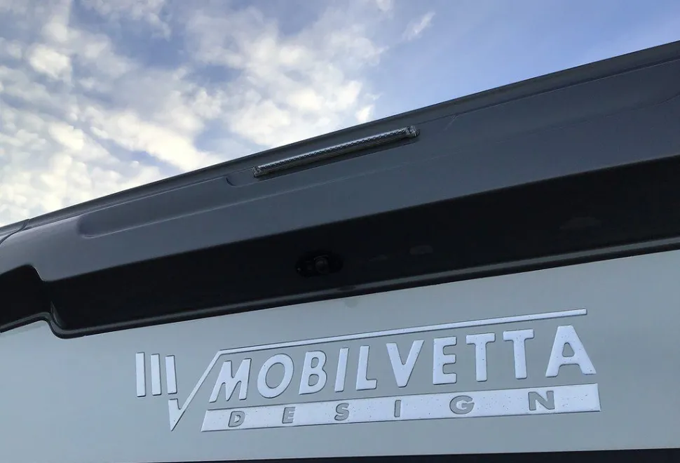 MOBILVETTA  K-YACHT TEKNO LINE95 2022-03-01