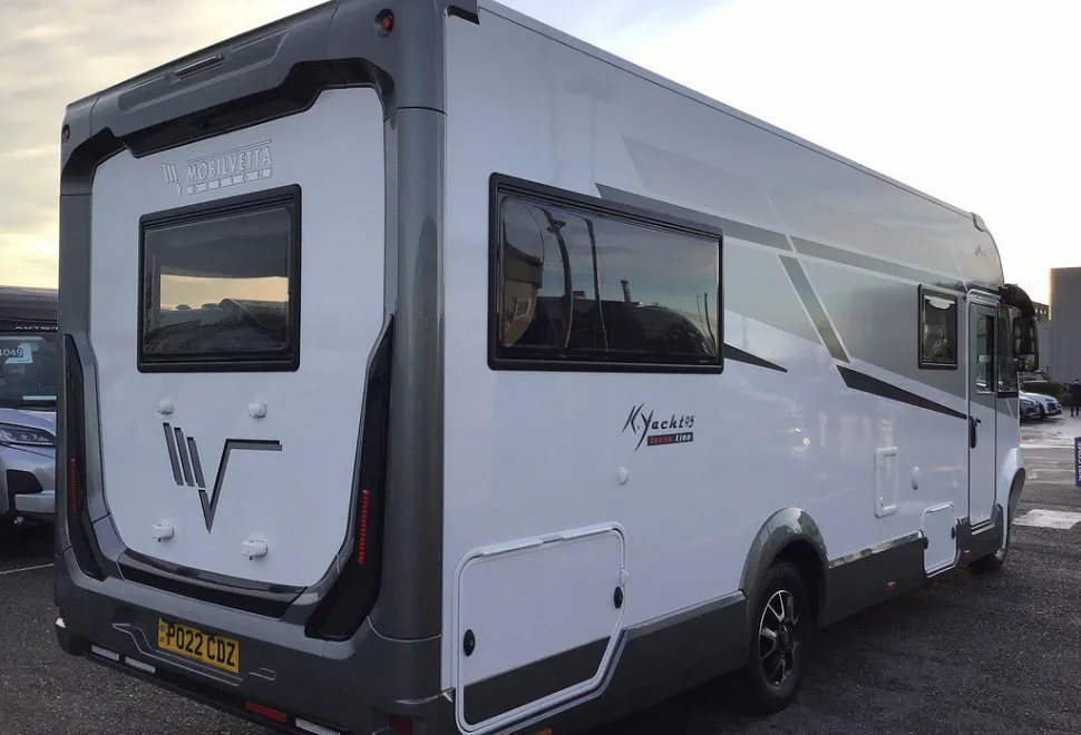 MOBILVETTA  K-YACHT TEKNO LINE95 2022-03-01