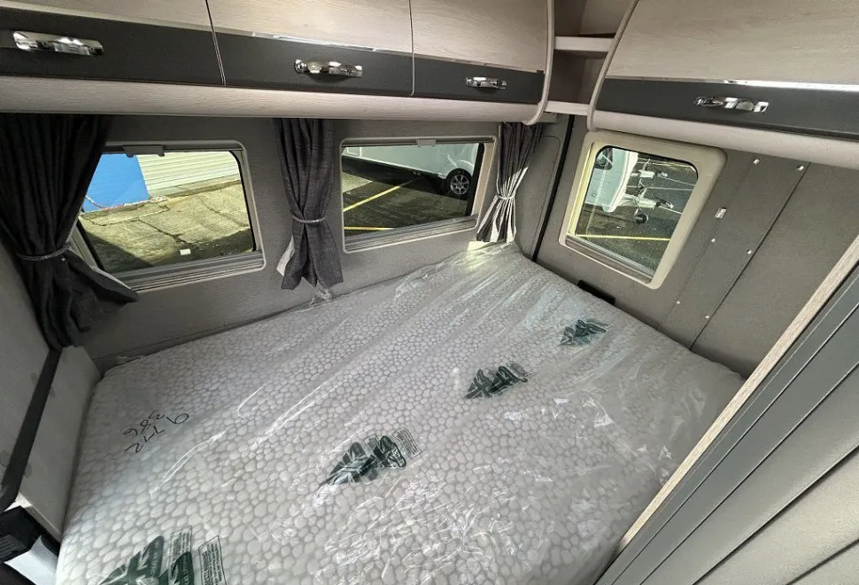 AUTO SLEEPERS  KINGHAM 