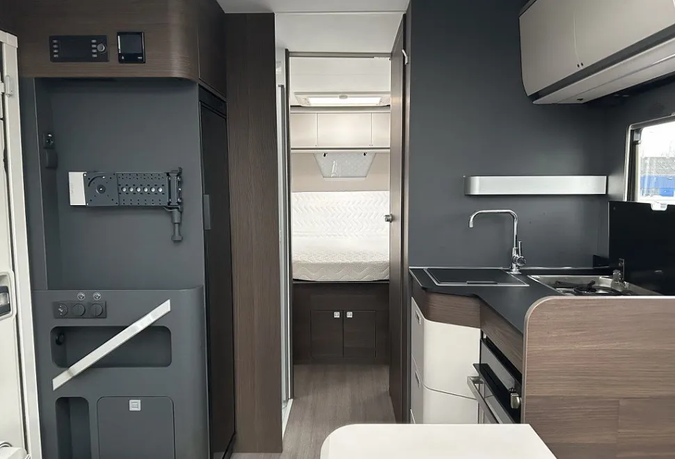 ADRIA  CORAL SUPREME 670 DC 2024-06-18