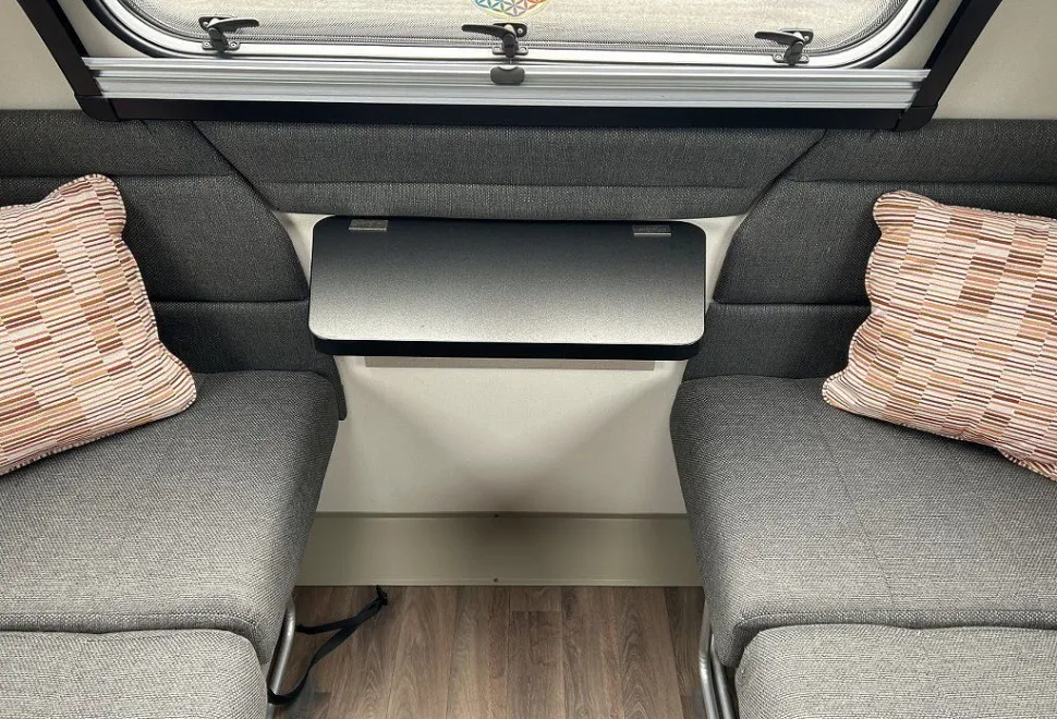SWIFT  BASECAMP 2 PLUS 2019-02-19