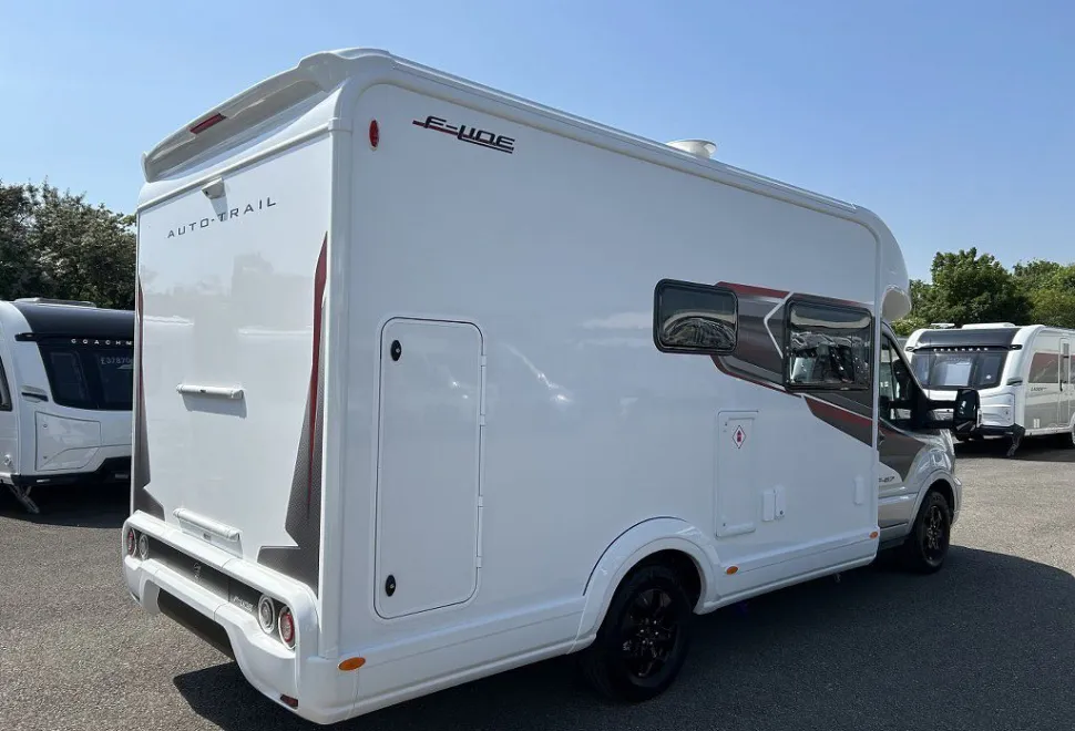 AUTOTRAIL  F-LINE F67 