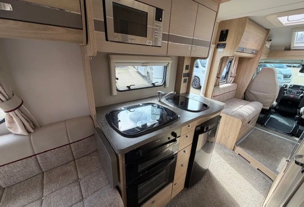 ELDDIS  MAJESTIC 195 2019-04-29