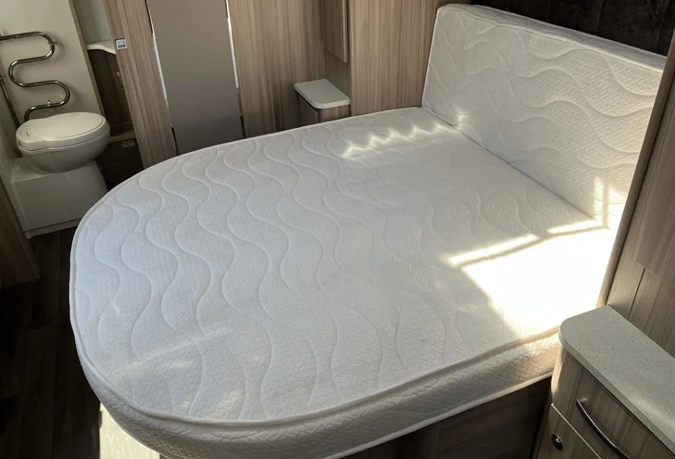 COACHMAN  ACADIA 575 2021-09-04