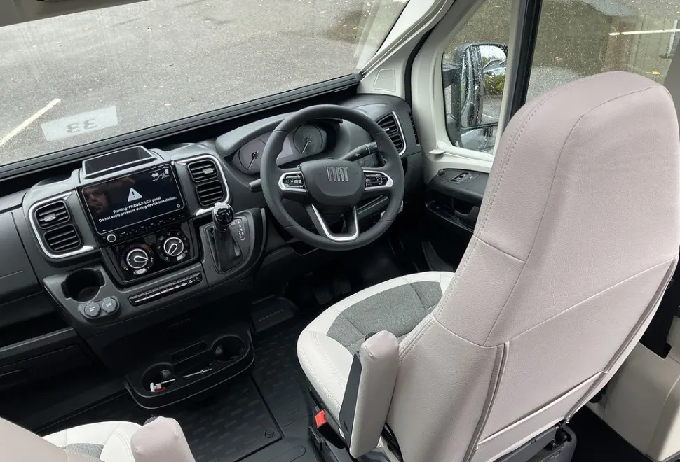 ADRIA  TWIN 60Y 640 SGX 