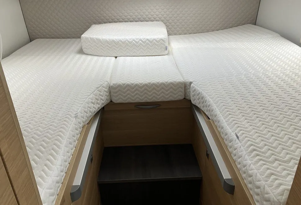 ADRIA  MATRIX 60Y 670 SL 