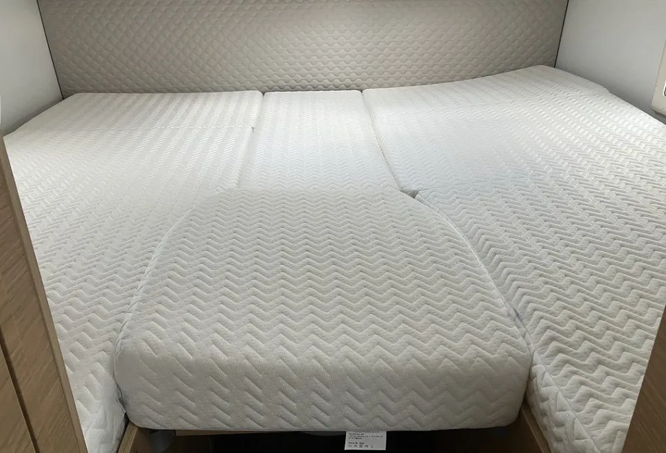 ADRIA  MATRIX 60Y 670 SL 